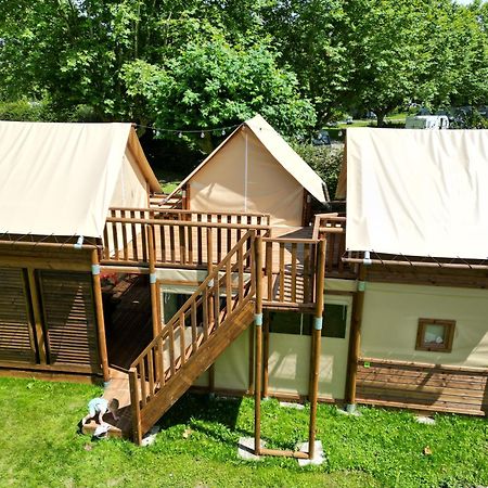 Camping De Thoissey *** エクステリア 写真