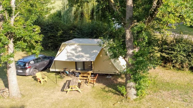 Camping De Thoissey *** エクステリア 写真